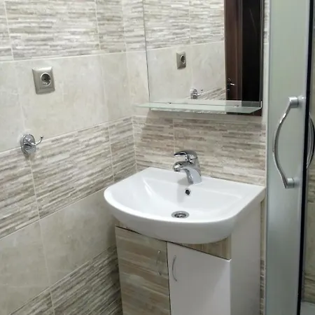 Camelot Guest house *